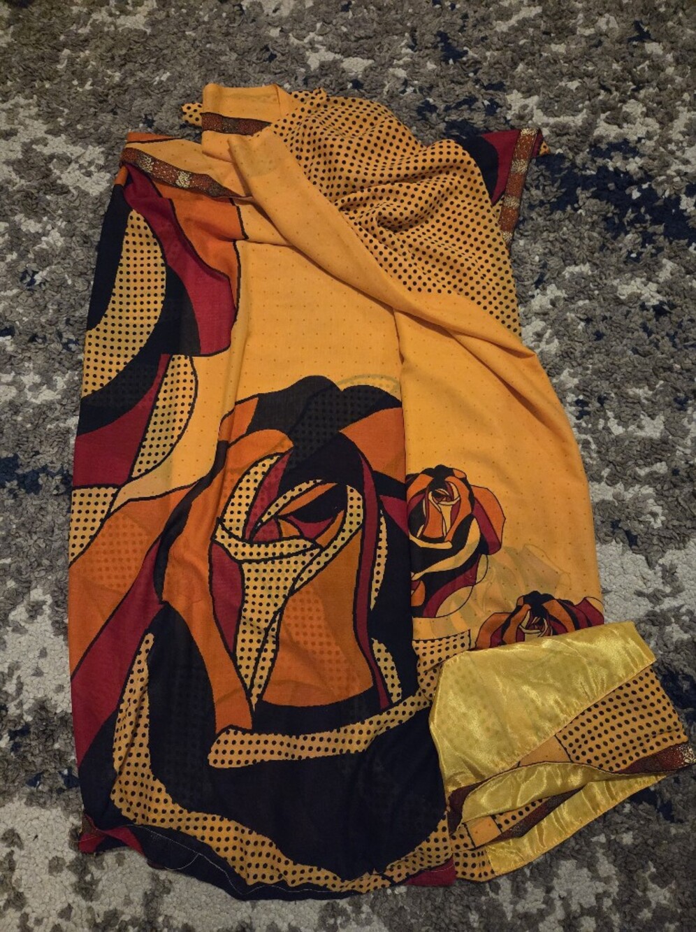 Women’s Yellow Orange Floral Print Sari